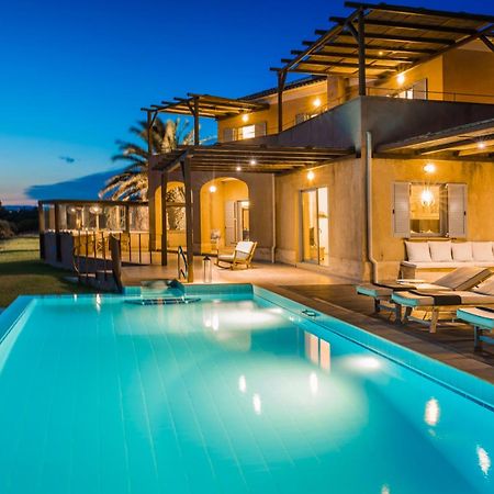 Absolute Villa By Stylish Stays Livathos  Exteriör bild