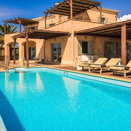 Absolute Villa By Stylish Stays Livathos  Exteriör bild